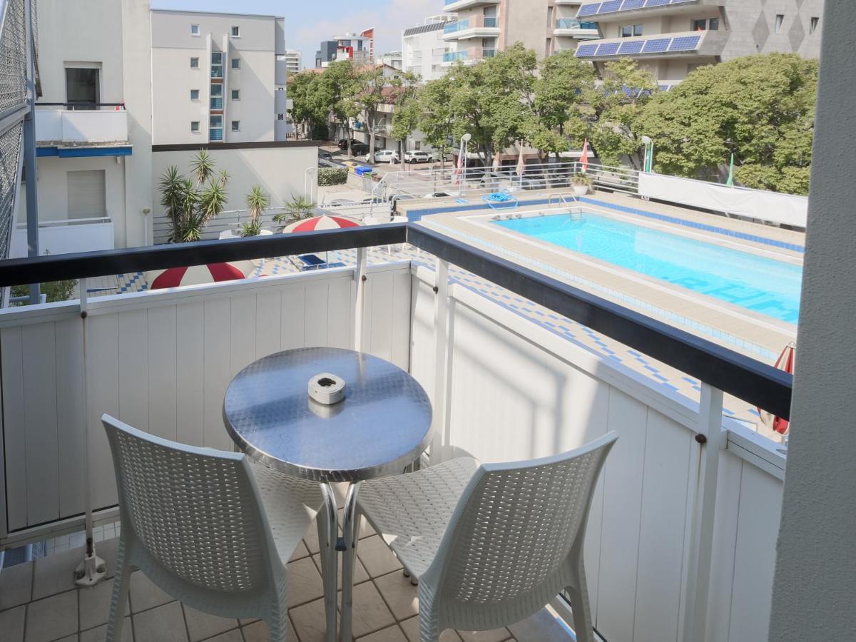 Hotel Blue Marine Lignano Sabbiadoro Zewnętrze zdjęcie